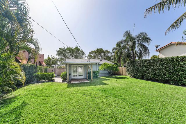 2105 N Federal Highway, Lake Worth Beach, FL 33460