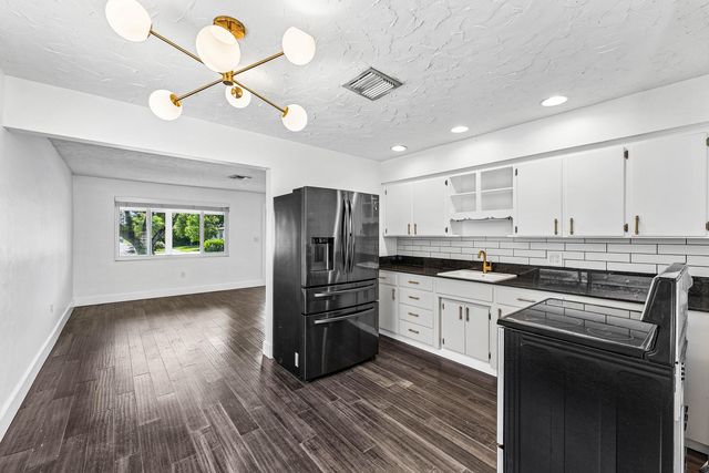 2105 N Federal Highway, Lake Worth Beach, FL 33460