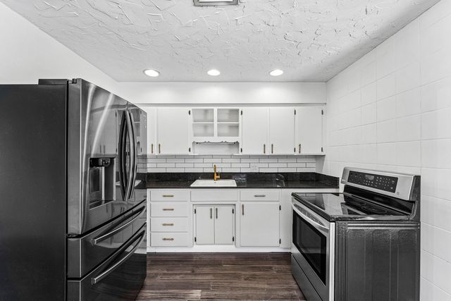2105 N Federal Highway, Lake Worth Beach, FL 33460