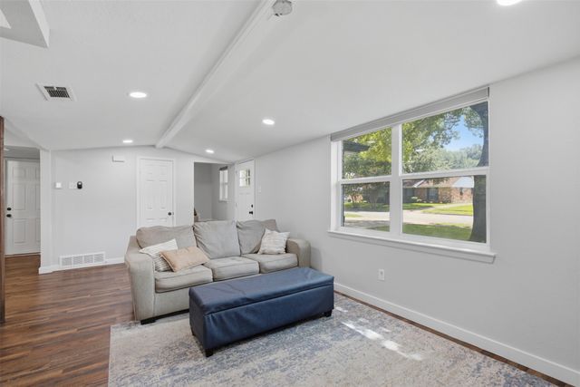 13231 Veronica Road, Farmers Branch, TX 75234