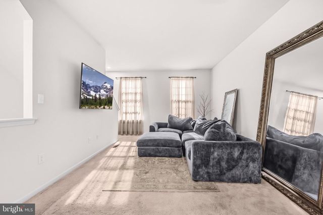 704 RIVER CREST WAY, Fredericksburg, VA 22405