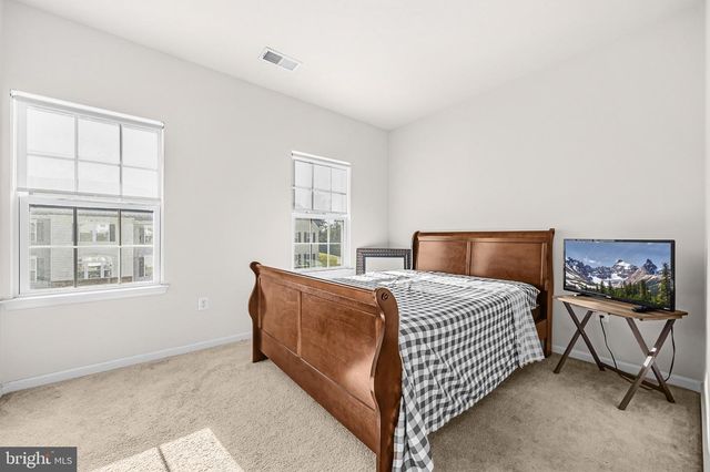 704 RIVER CREST WAY, Fredericksburg, VA 22405