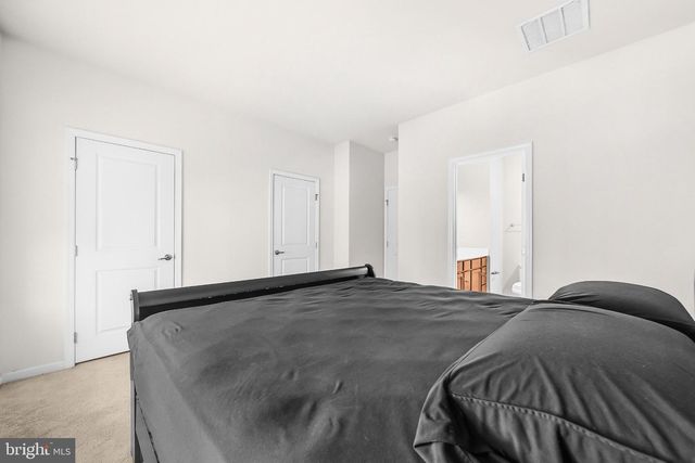 704 RIVER CREST WAY, Fredericksburg, VA 22405
