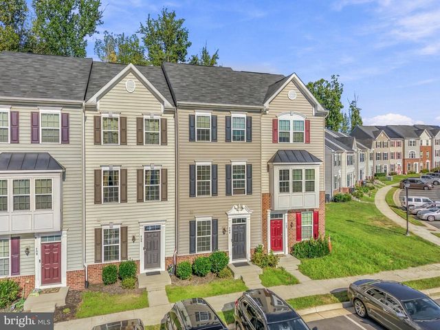 704 RIVER CREST WAY, Fredericksburg, VA 22405