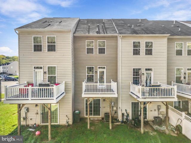 704 RIVER CREST WAY, Fredericksburg, VA 22405