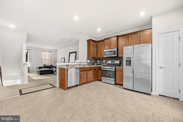 704 RIVER CREST WAY, Fredericksburg, VA 22405