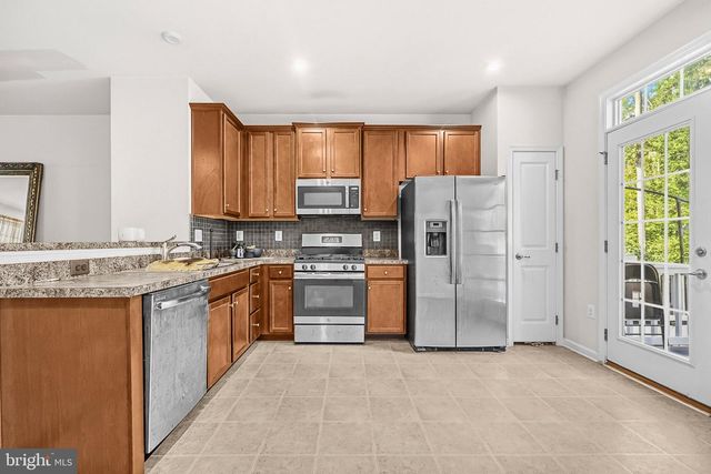 704 RIVER CREST WAY, Fredericksburg, VA 22405