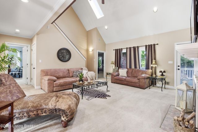 10500 Dove Tree Ct, Prospect, KY 40059