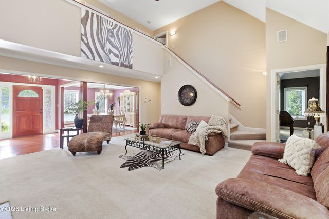 10500 Dove Tree Ct, Prospect, KY 40059
