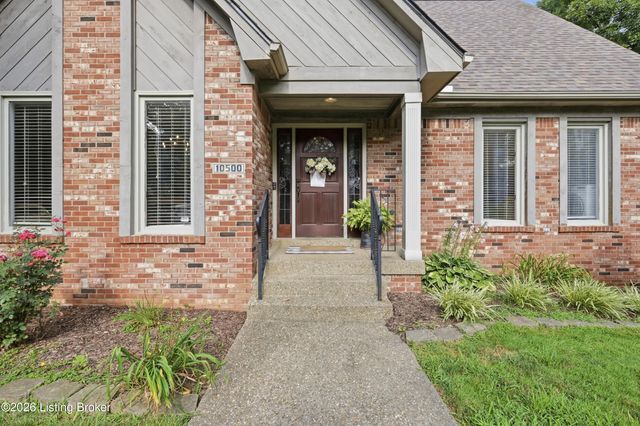 10500 Dove Tree Ct, Prospect, KY 40059