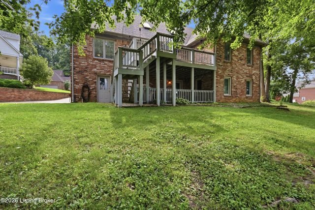 10500 Dove Tree Ct, Prospect, KY 40059