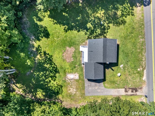 212 Bear Hill Road, Bethany, CT 06524