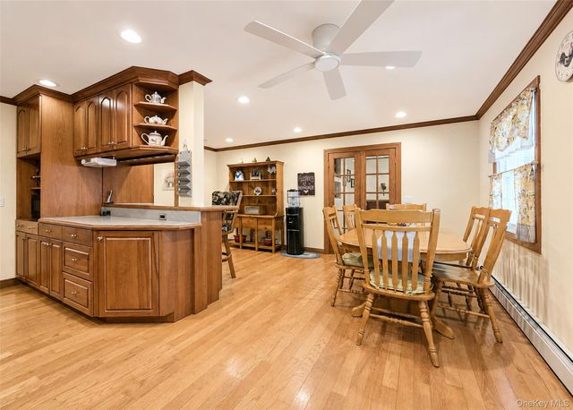 47 March Court, Selden, NY 11784