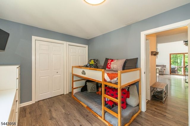2 Steamboat Dr, Vernon Twp., NJ 07462