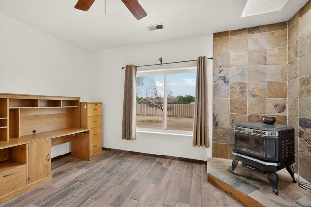 4 Calle Cielo Azul Road, Peralta, NM 87042