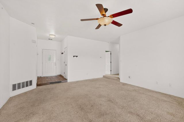 4 Calle Cielo Azul Road, Peralta, NM 87042