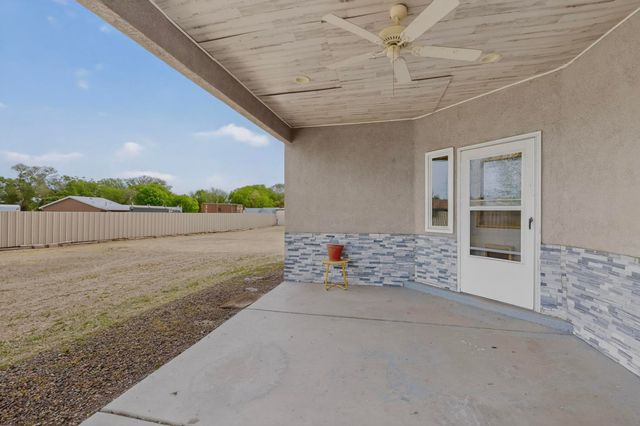 4 Calle Cielo Azul Road, Peralta, NM 87042