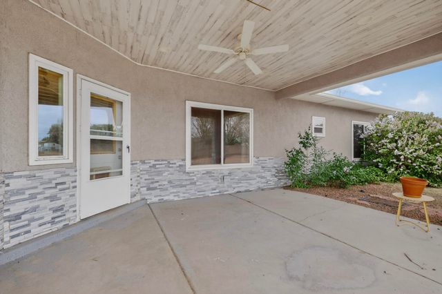 4 Calle Cielo Azul Road, Peralta, NM 87042