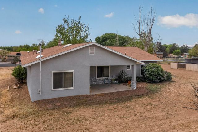 4 Calle Cielo Azul Road, Peralta, NM 87042