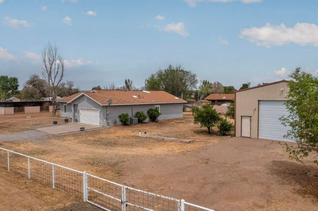 4 Calle Cielo Azul Road, Peralta, NM 87042