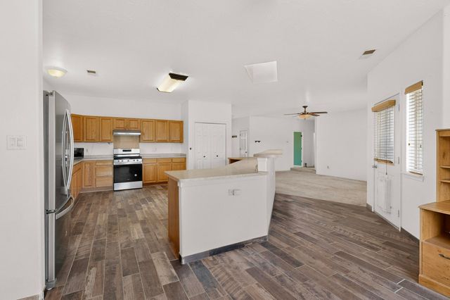 4 Calle Cielo Azul Road, Peralta, NM 87042