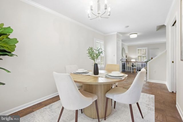 1011 N PITT ST, Alexandria, VA 22314