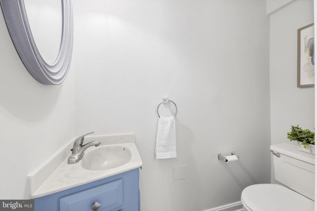1011 N PITT ST, Alexandria, VA 22314