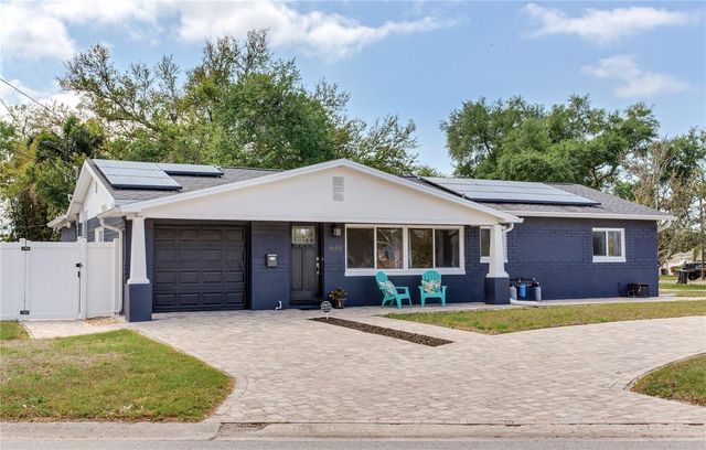 6688 30 AVENUE N, St Petersburg, FL 33710