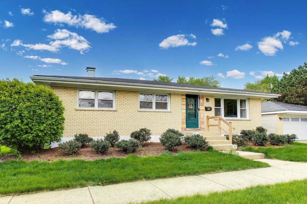 345 E View Street, Lombard, IL 60148