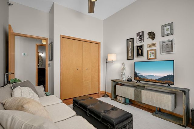 3310 Nicollet Avenue 301, Minneapolis, MN 55408