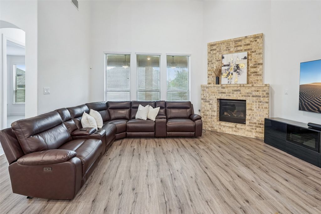 1521 Wren Street, Argyle, TX 76226 — photo 2