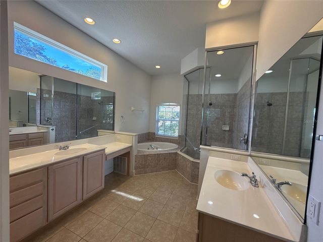 11102 HYACINTH PLACE, Lakewood Ranch, FL 34202