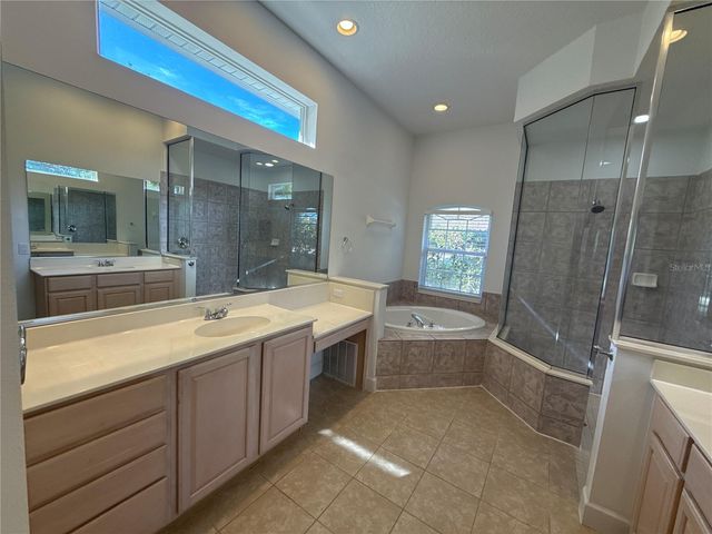 11102 HYACINTH PLACE, Lakewood Ranch, FL 34202