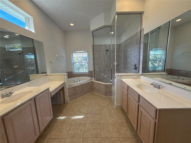 11102 HYACINTH PLACE, Lakewood Ranch, FL 34202