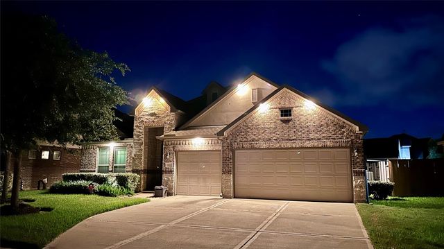 2813 Bernadino Drive, Texas City, TX 77568