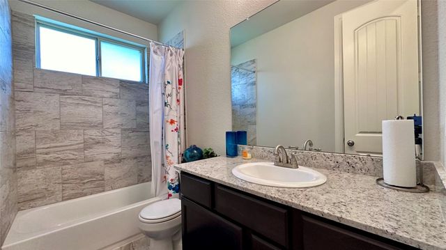 2813 Bernadino Drive, Texas City, TX 77568