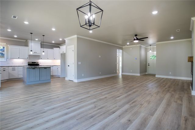 3 Angus Lane, Bella Vista, AR 72715
