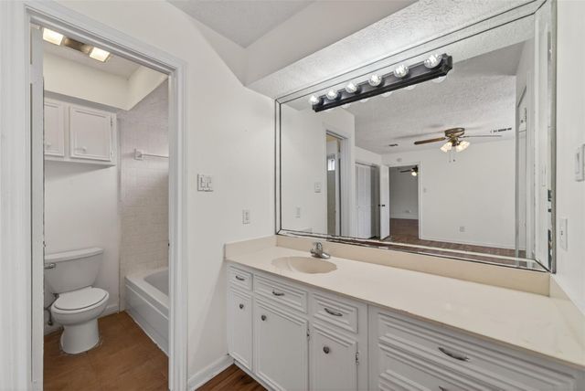 2210 Georgetown Street, Katy, TX 77493