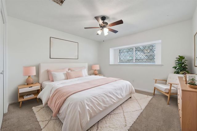 2210 Georgetown Street, Katy, TX 77493