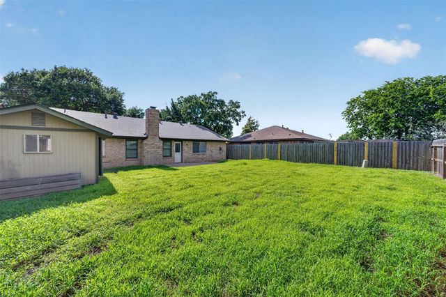 2210 Georgetown Street, Katy, TX 77493