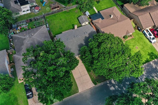 2210 Georgetown Street, Katy, TX 77493