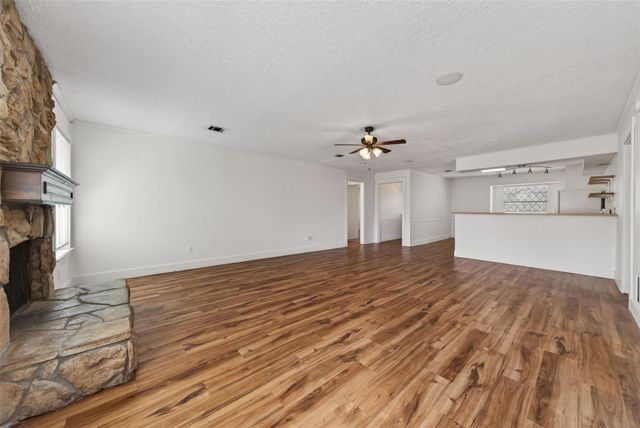 2210 Georgetown Street, Katy, TX 77493