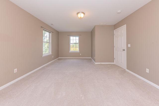 2211 S Main Street, Ann Arbor, MI 48103