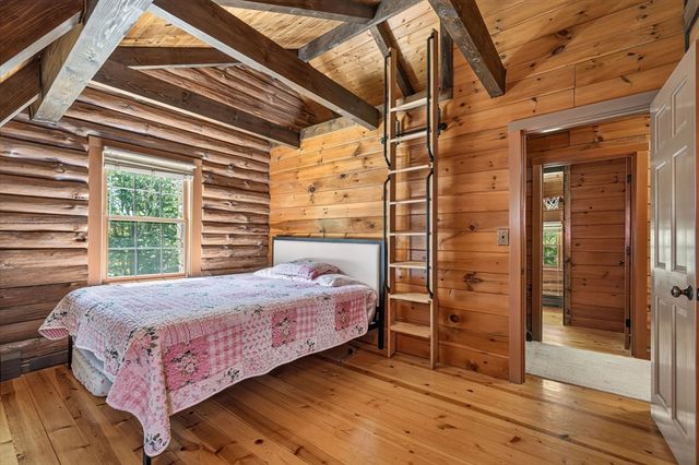 82 Hornbine Rd, Rehoboth, MA 02769