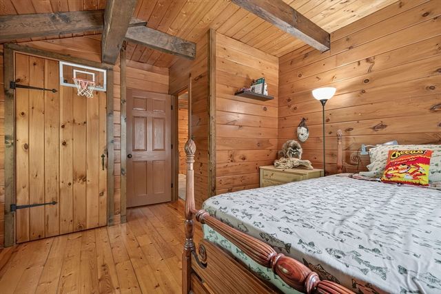 82 Hornbine Rd, Rehoboth, MA 02769