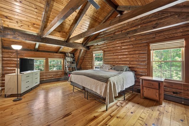 82 Hornbine Rd, Rehoboth, MA 02769
