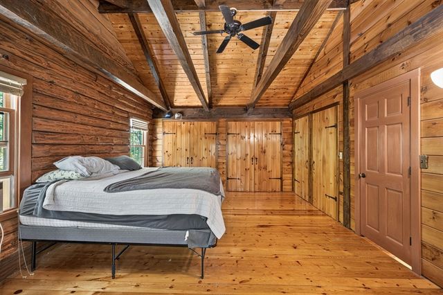 82 Hornbine Rd, Rehoboth, MA 02769