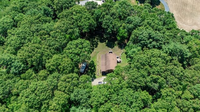 82 Hornbine Rd, Rehoboth, MA 02769