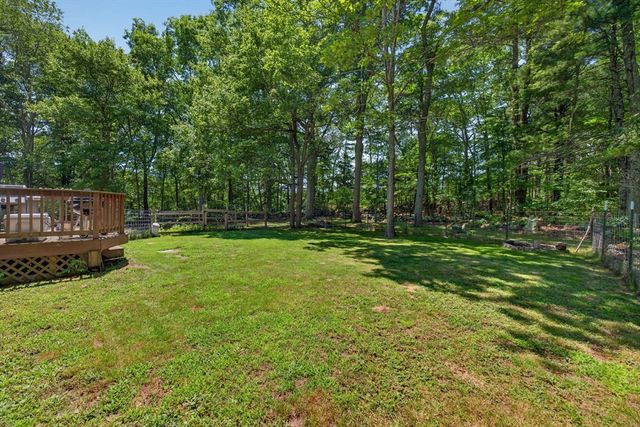 82 Hornbine Rd, Rehoboth, MA 02769