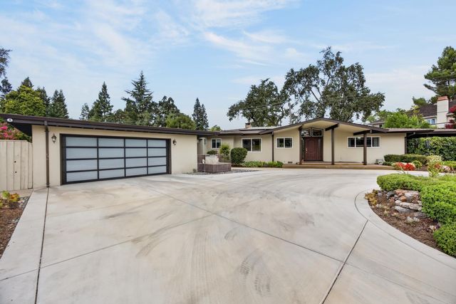 211 Callnon Ct, Sacramento, CA 95864